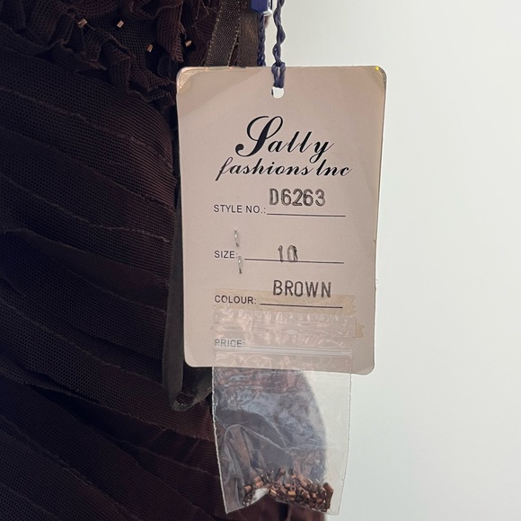 Sally Fashions size 10 dress - Picture 3 of 5